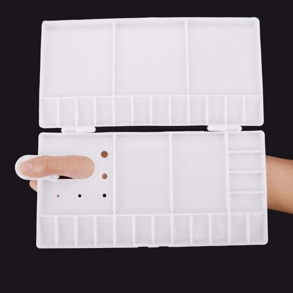 Brustro Folding Box 33 Well Plastic Palette 26×13 cm with Brustro Aqua Squeeze Brush Small and Brustro Watercolour Paper 200 GSM, 5″ X 7″